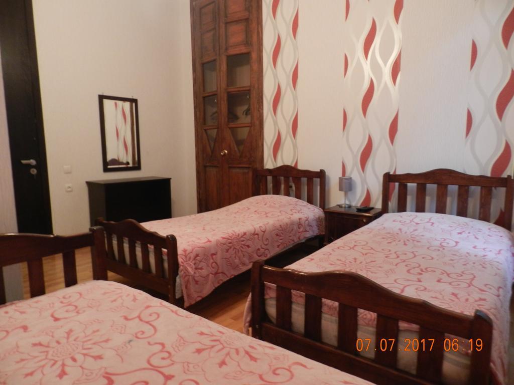 Room 404 Guest House Tbilisi Eksteriør bilde
