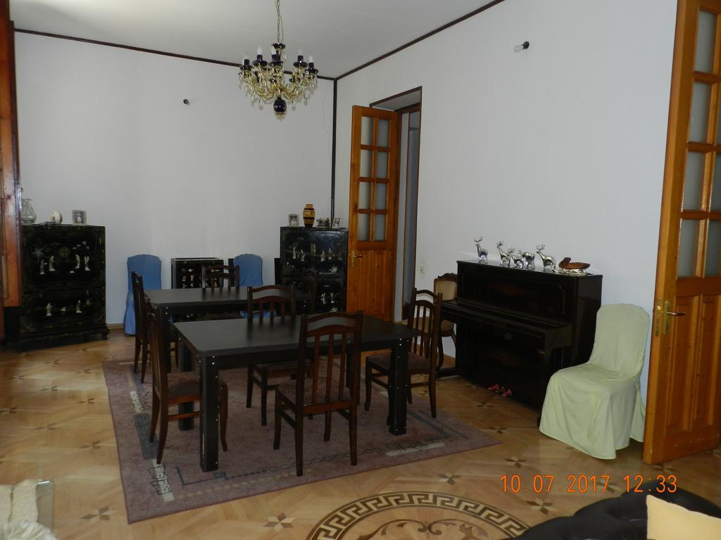 Room 404 Guest House Tbilisi Eksteriør bilde