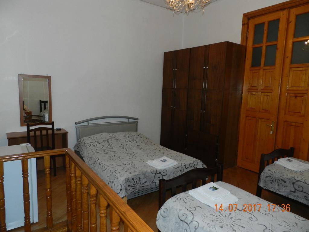 Room 404 Guest House Tbilisi Eksteriør bilde